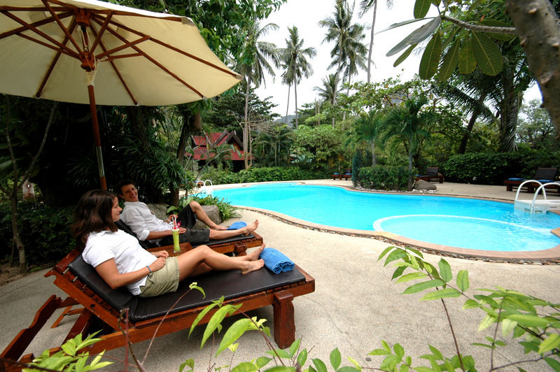 Sunrise Tropical Resort Railay Beach Esterno foto